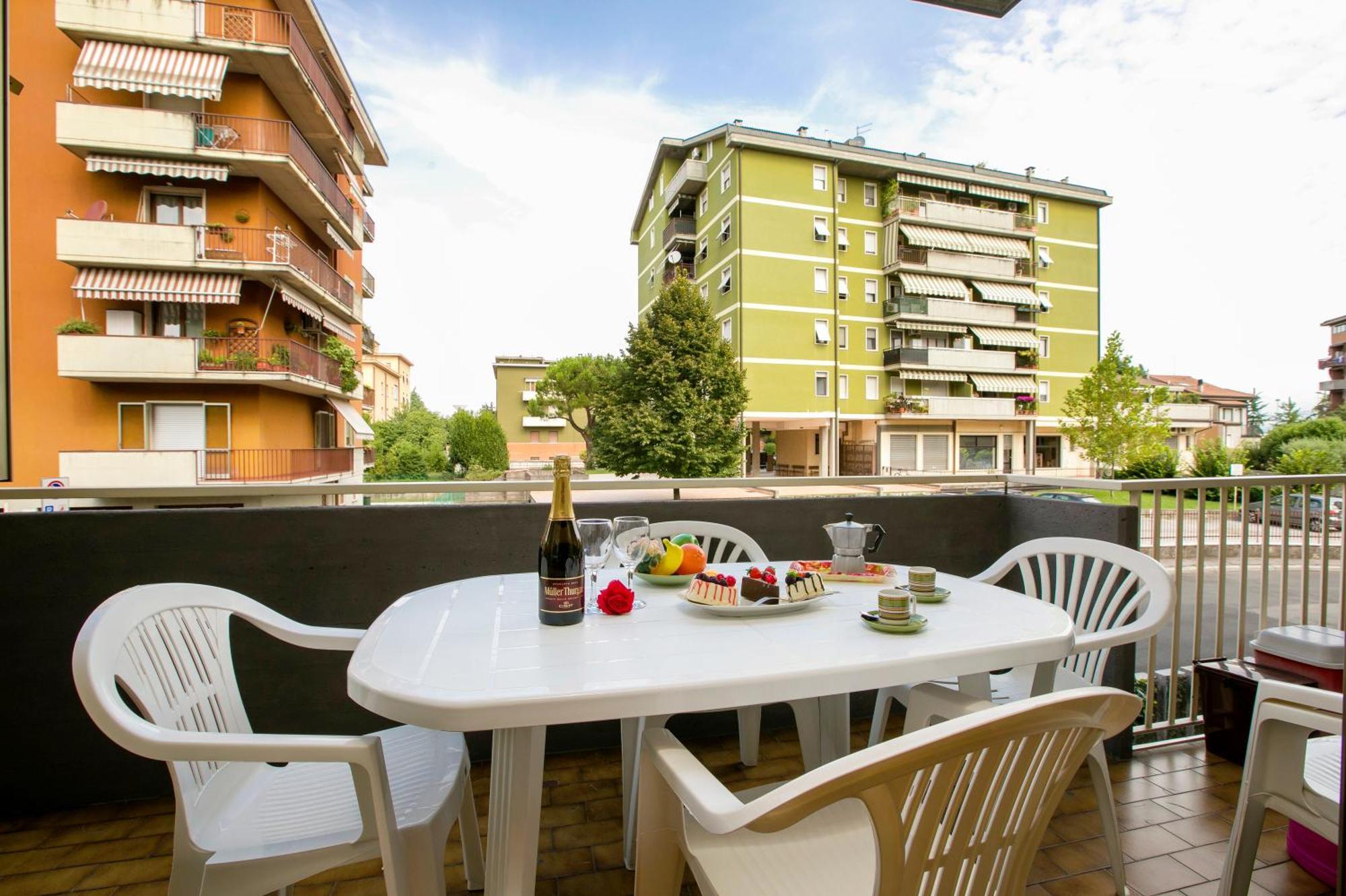 Appartamento Verona For You - Happy Rentals Екстер'єр фото